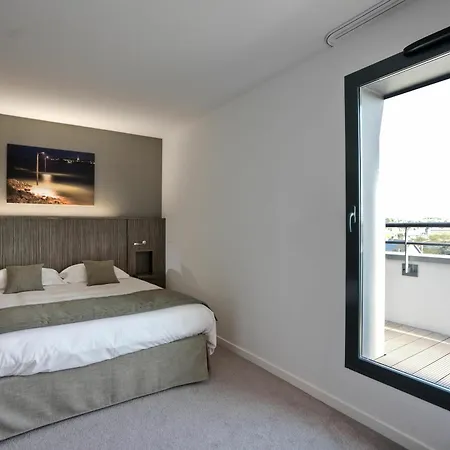 Hotel Mercure Malo Balmoral 4*